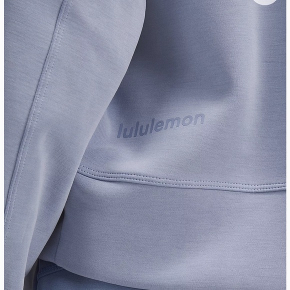 Lululemon Softstreme Perfectly Oversized Cropped Crew - Picture 3 of 7